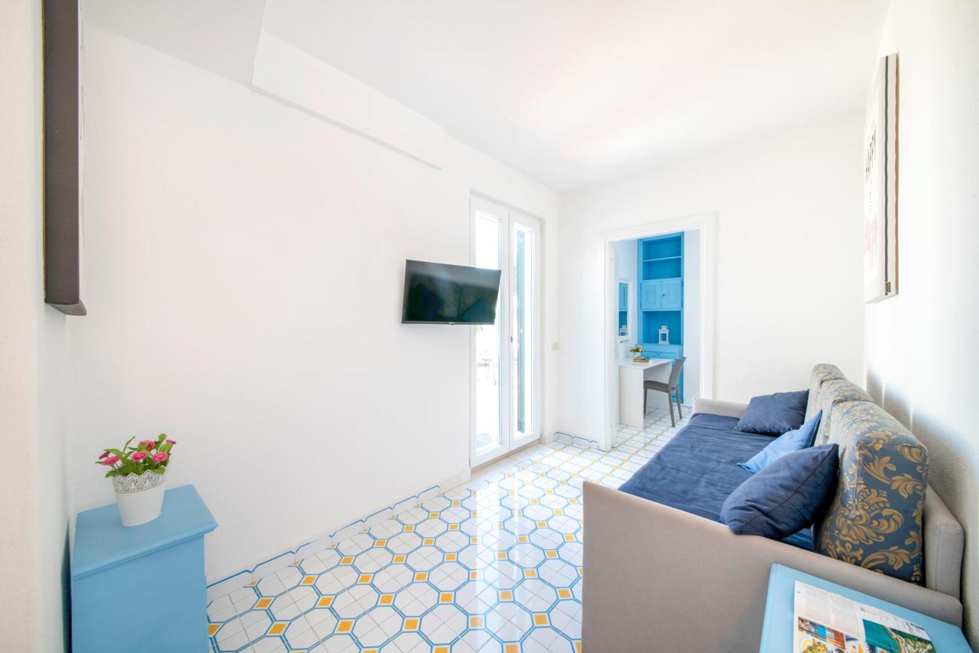 La Baia Blu - Ischiaアパートメント エクステリア 写真